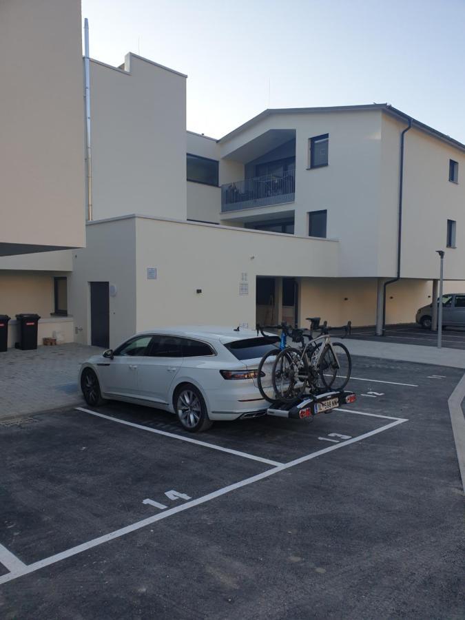 Gartenappartement Leonsberg Бад Ишл Екстериор снимка